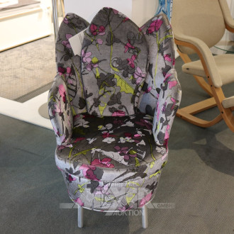 Sessel mit rundem Alufuß-Gestell