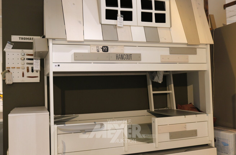 Abenteuerbett 'Hangout' mit Rollboden und Zubehör