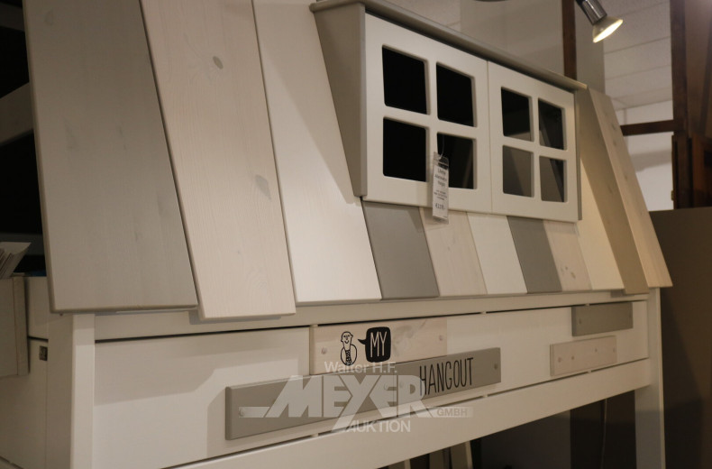 Abenteuerbett 'Hangout' mit Rollboden und Zubehör