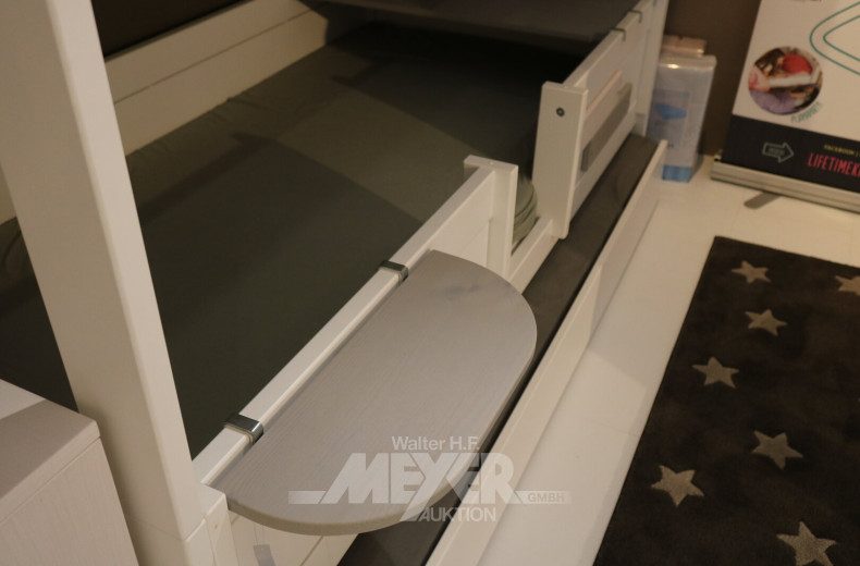 Abenteuerbett 'Hangout' mit Rollboden und Zubehör