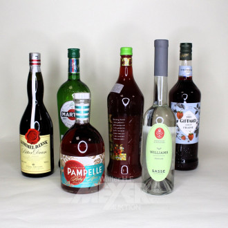 6 Flaschen versch. Spirituosen, best. aus: