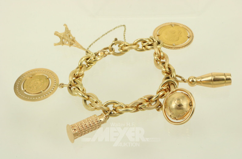 Bettelarmband mit 6 Anhängern, darunter 2 Goldmünzen