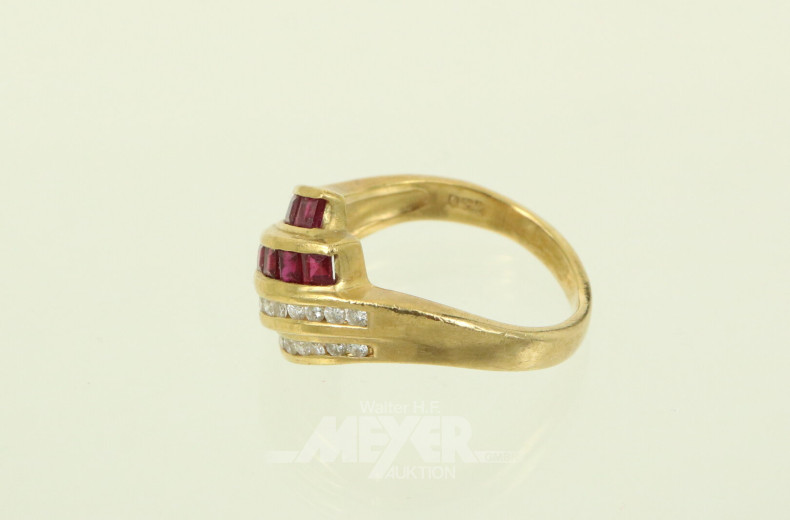 Damenring, besetzt mit kl. Rubinen und Diamanten