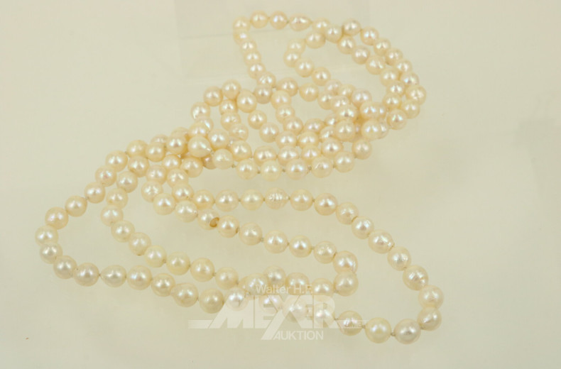 lange Zuchtperlenkette