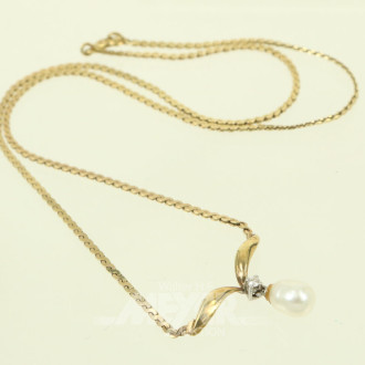 Collier, besetzt mit 1 kl. Perle und 1 kl. Diamanten