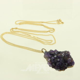 lange Kette 585er GG mit 1 Amethyst-Rohsteinanhänger