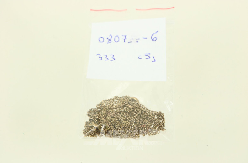 2 Kettchen (1 x beschädigt)