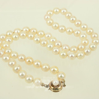 Perlenkette mit Verschluss in 585 GG