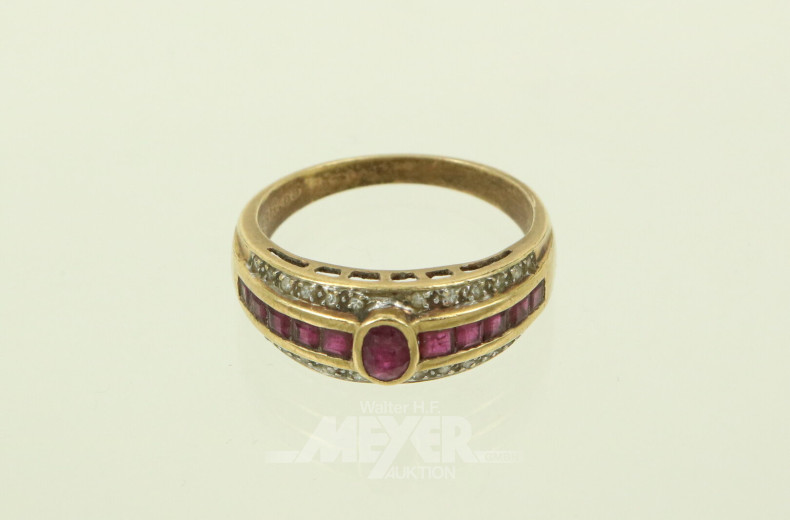 Damenring, besetzt mit Rubinen und Diamantrosen