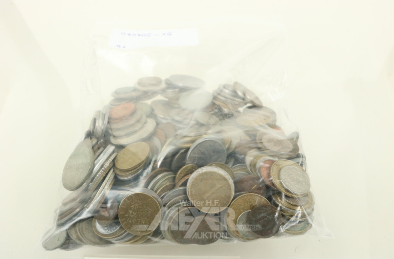 Posten div. Münzen und Banknoten