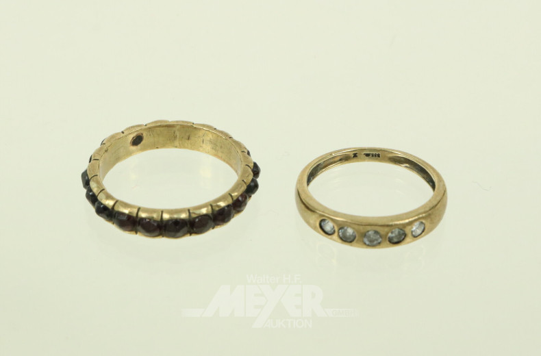 2 Bandringe, besetzt mit Farbsteinen in 333 GG und 585 GG (Säuretest)