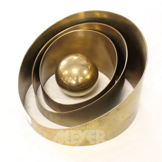 moderne Skulptur "Ich lebe mein Leben in wachsenden Ringen", 4-teilig