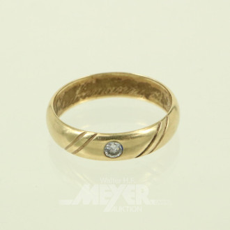 Trauring, besetzt mit 1 kl. Brillanten