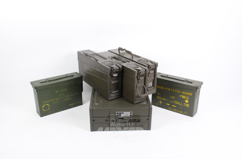 6 kl. Munitionskisten, versch. Größen