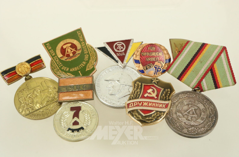 Posten DDR-Orden und Ehrenzeichen