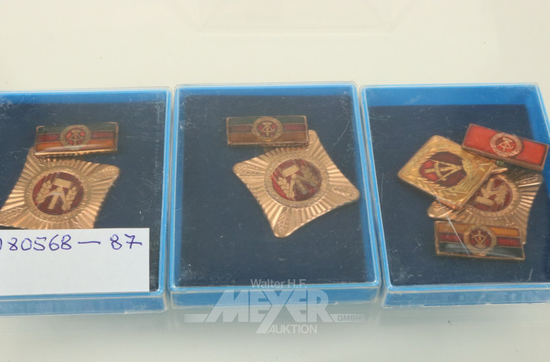 Posten DDR-Orden und Ehrenzeichen