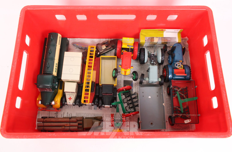 ausgefallene Sammlung von Modellautos