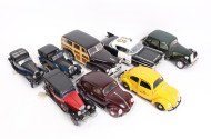 Konvolut Oldtimer-Modellautos: unterschiedliche Maßstäde