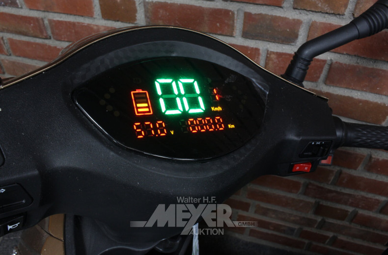 Elektro-Seniorenmobil, kupferfarben