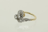 Damenring, besetzt mit 2 Brillanten u. 6 kl. Diamanten