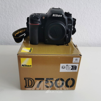 Spiegelreflexkamera NIKON