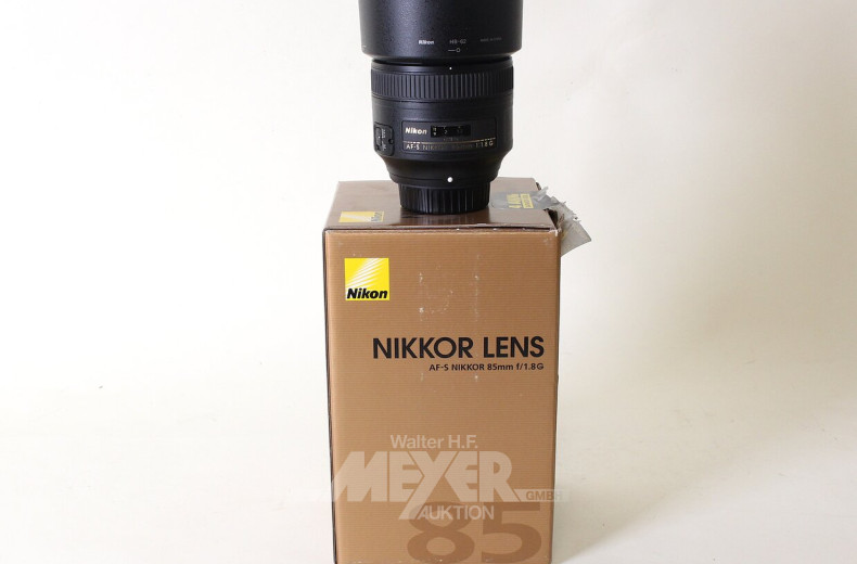 Objektiv NIKON 85 mm