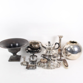 Posten Metalldekorationen