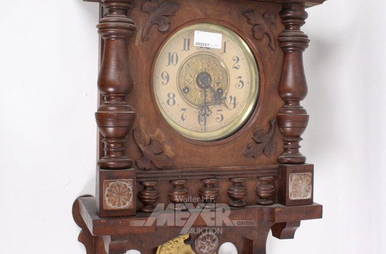 Wanduhr im Gründerzeitstil, Mahagoni, mit gr. Rundpendel