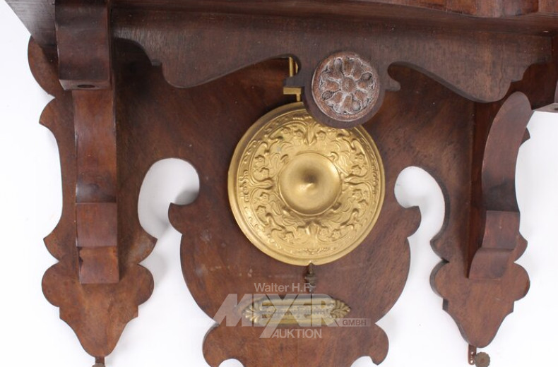 Wanduhr im Gründerzeitstil, Mahagoni, mit gr. Rundpendel