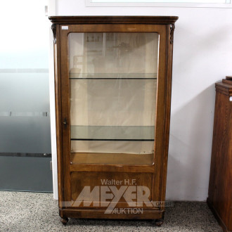 Gründerzeit-Vitrinenschrank mit Glaseinlegeböden