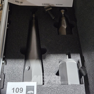 2 Messkugeln im Koffer