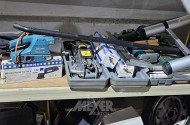 Pos. div. Handmaschinen, u.a. Elektro-Kettensäge BLACK & DECKER, Bandschleifer, Deltaschleifer, Stichsäge, Tigersäge BOSCH, Oberfräse BOSCH