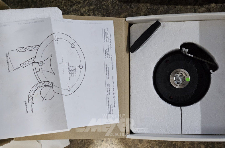 Pos. Werkzeug und Hausrat, u.a. 2 Boots-Winschen SETAMAR Typ: 580/30-2