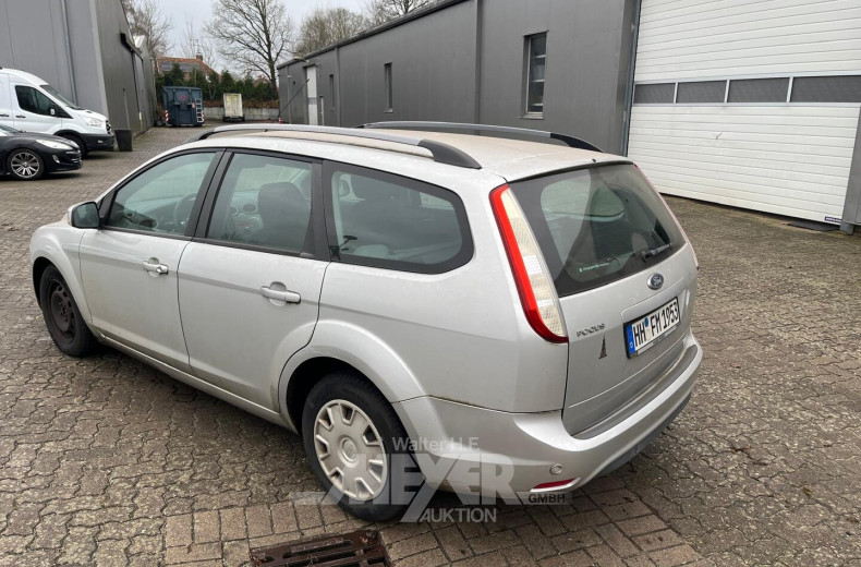 Ford Focus Kombi, silber