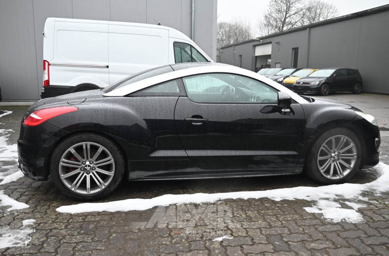 Peugeot RCZ Coupé, schwarz