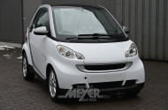 Smart fortwo Coupé MHD, weiß