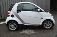 Smart fortwo Coupé MHD, weiß
