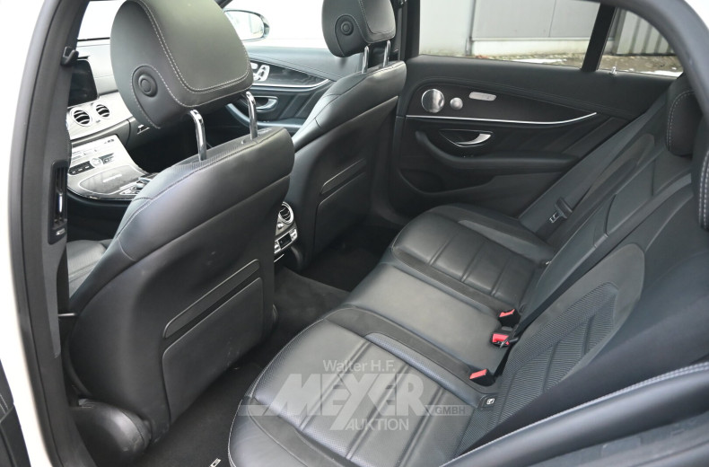 Mercedes-Benz E 63 AMG 4Matic+ T 9G-Tronic, polar white