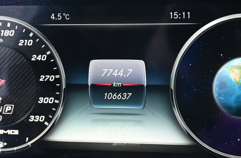 Mercedes-Benz E 63 AMG 4Matic+ T 9G-Tronic, polar white