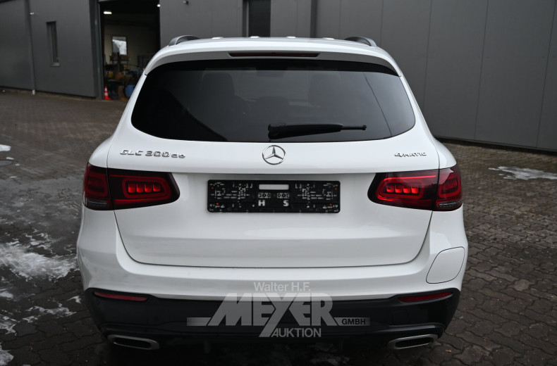 Mercedes-Benz GLC 300de 4Matic 9G-Tronic AMG line, polar white