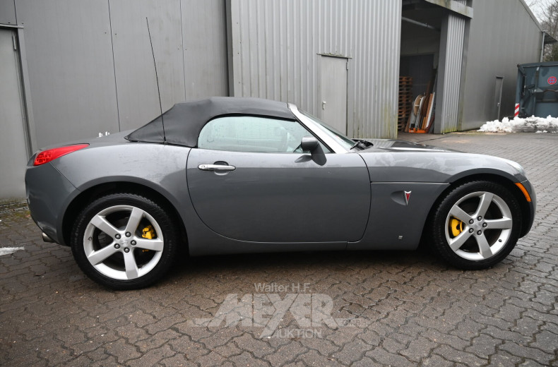 Pontiac Solstice Cabrio, silber