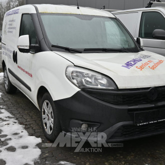 Fiat Doblo Kastenwagen, weiß, teilfoliert