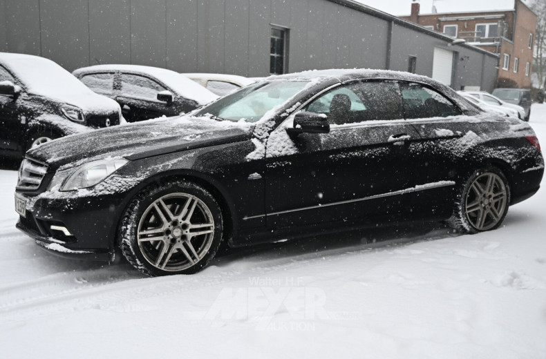 Mercedes-Benz E350 CDI Cabrio, schwarz