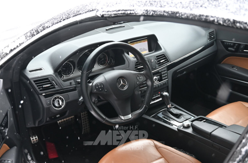 Mercedes-Benz E350 CDI Cabrio, schwarz