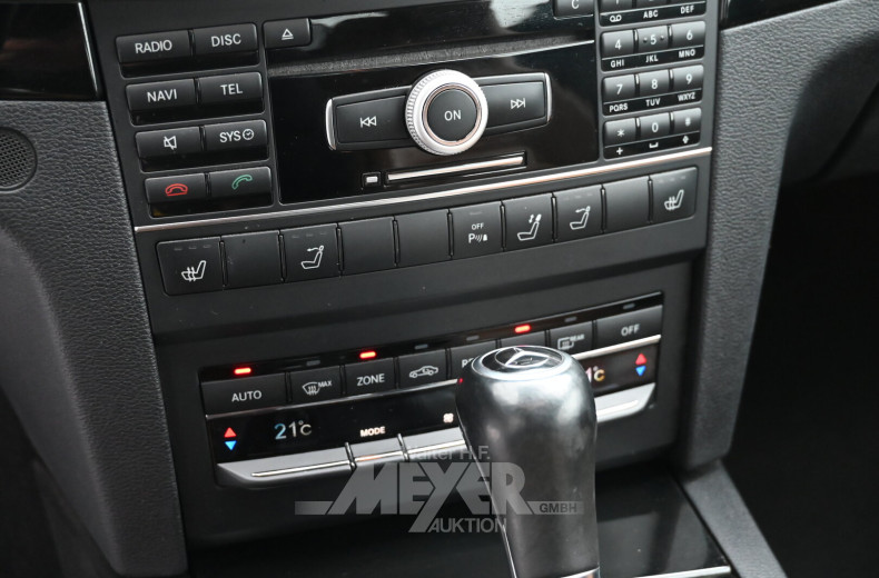 Mercedes-Benz E350 CDI Cabrio, schwarz