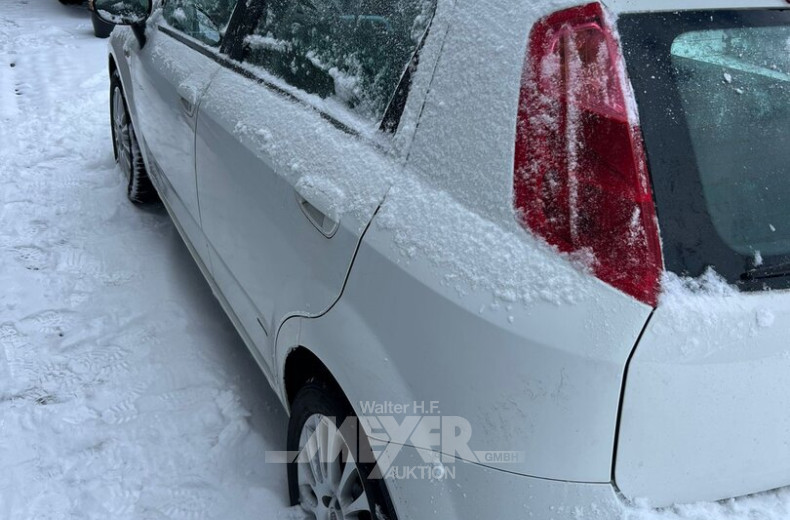 Fiat Punto, cremeweiß