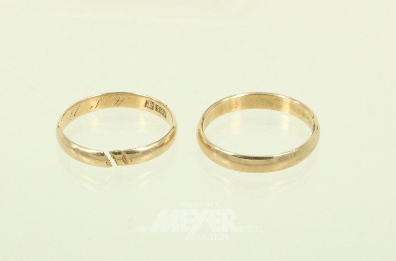 Paar zarte Trauringe