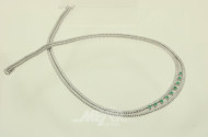 Collier mit 9 kl. Smaragden