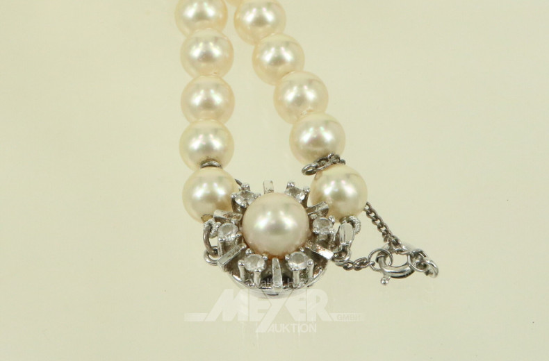 lange Perlenkette mit Metallschließe und farblosen Steinen, Modeschmuck