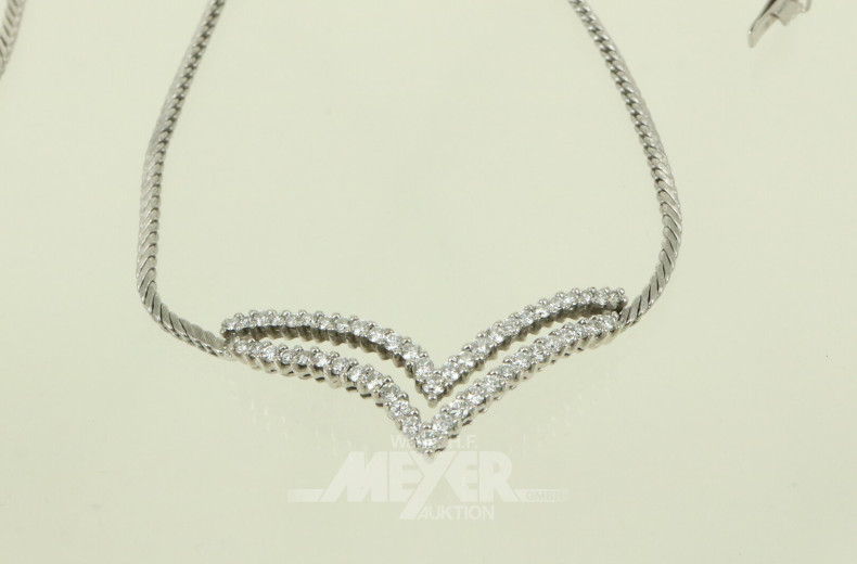 Collier mit ca. 51 kl. Brillanten von zus. ca. 1,00 ct.